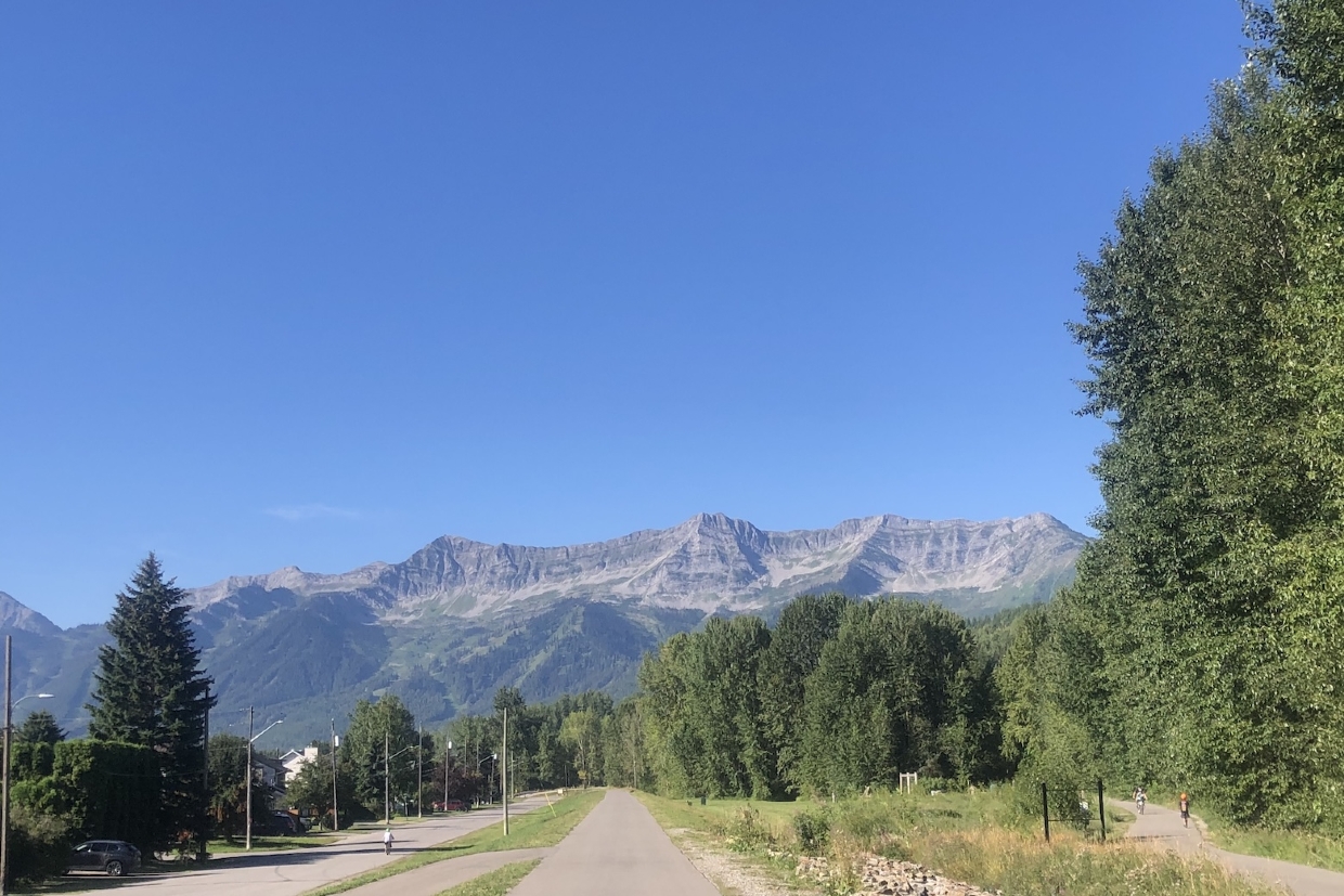 The Lizard Range from Annex Park, looking Southwest. 9.54am, Monday, August 11th, 2025.