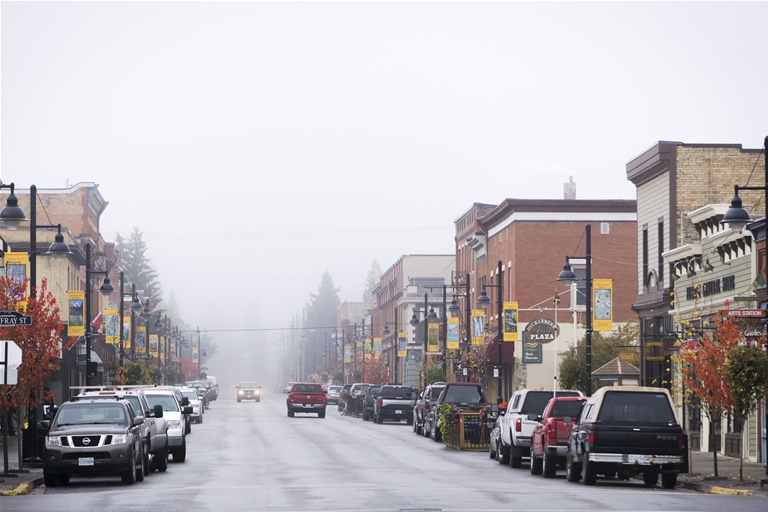 Foggy fall morning in Historic Downtown