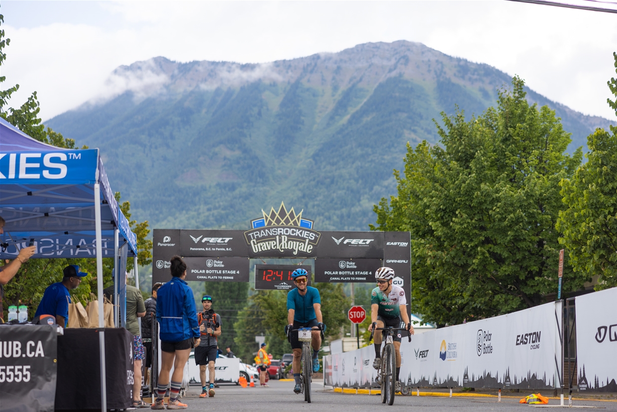 TransRockies Gravel Royale - Finishing line in Fernie, BC