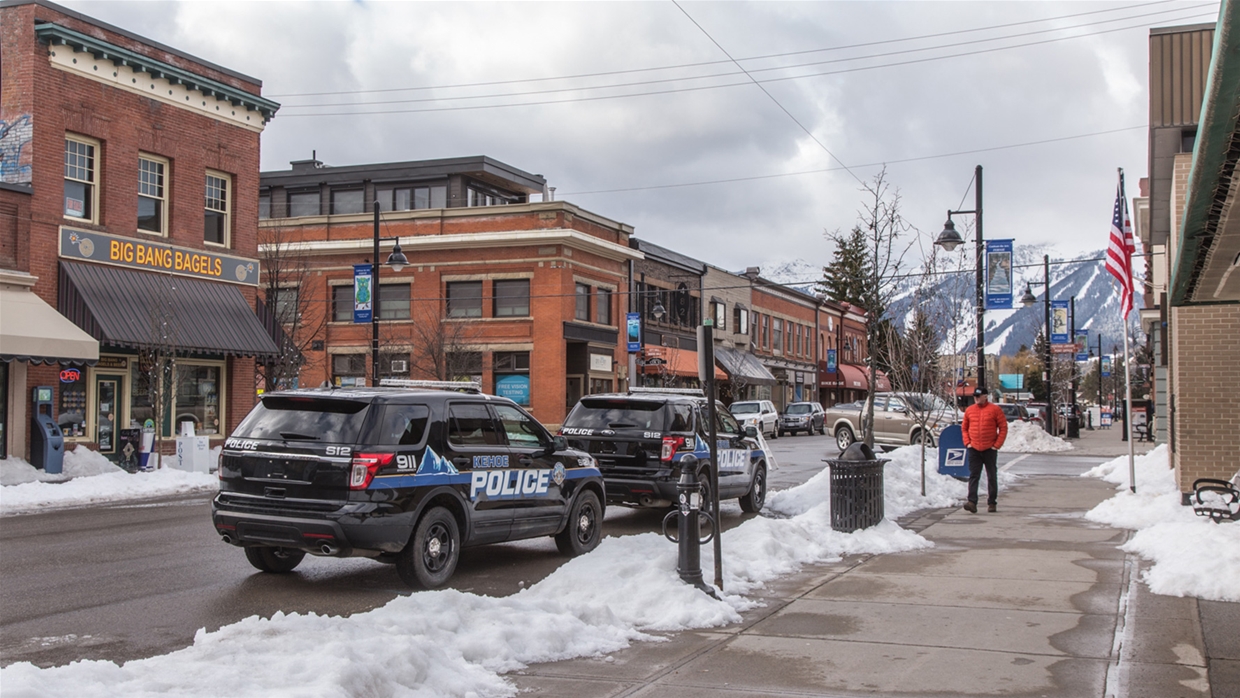 Movie HARD POWDER filming in Fernie