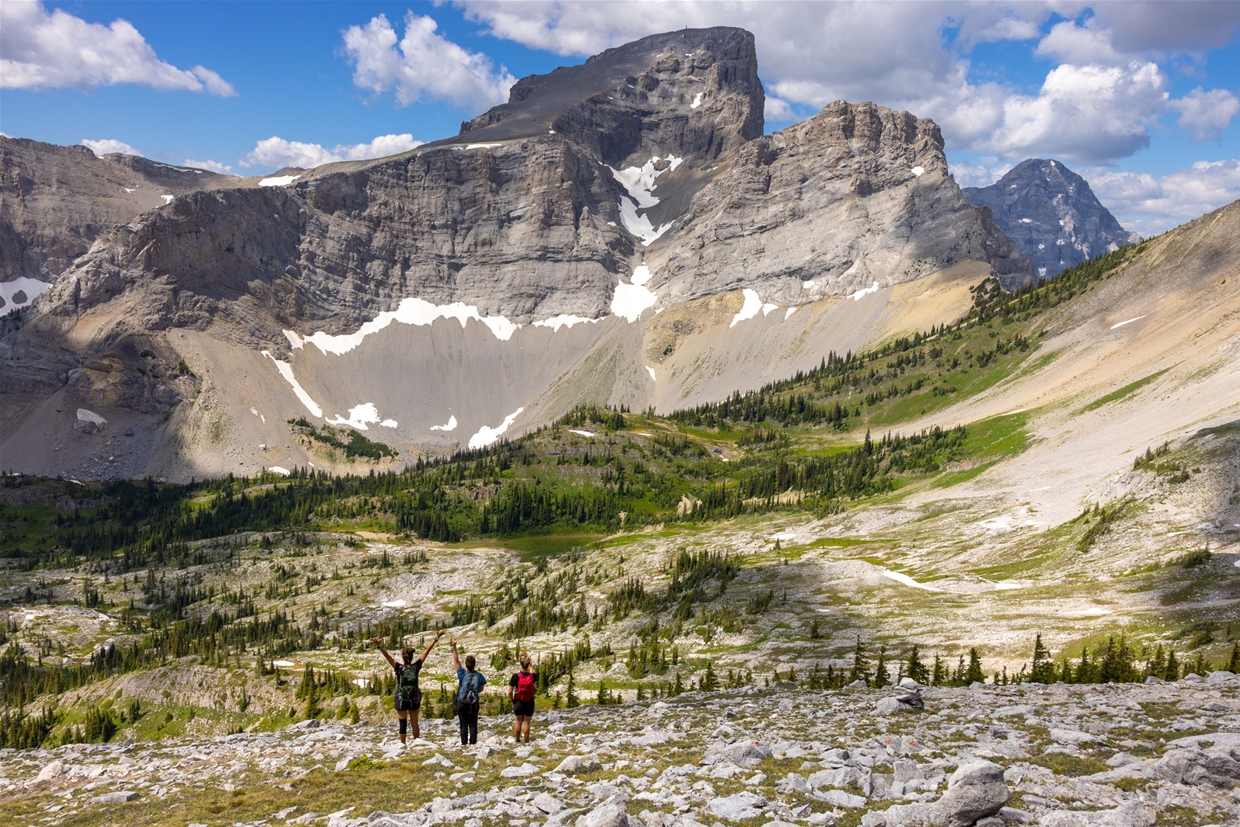 Get up close to the Three Sisters