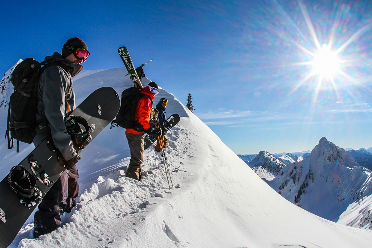 Ski Touring near Island Lake