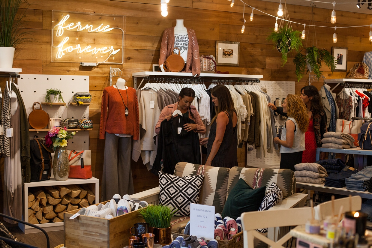 Ladies shopping spree!