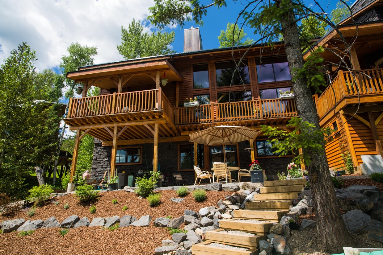 Twisted Timber Bed & Breakfast