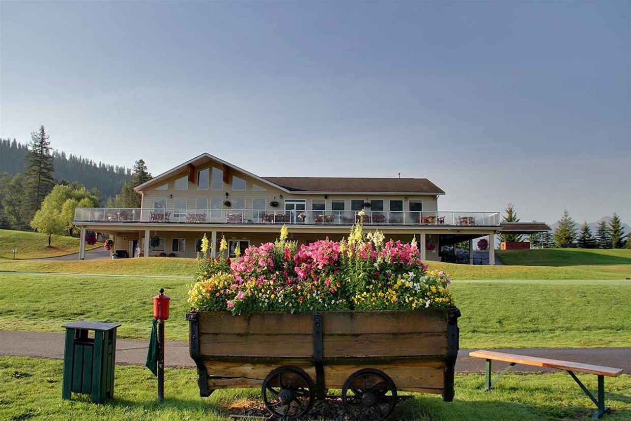 The Clubhouse at Fernie Golf Club