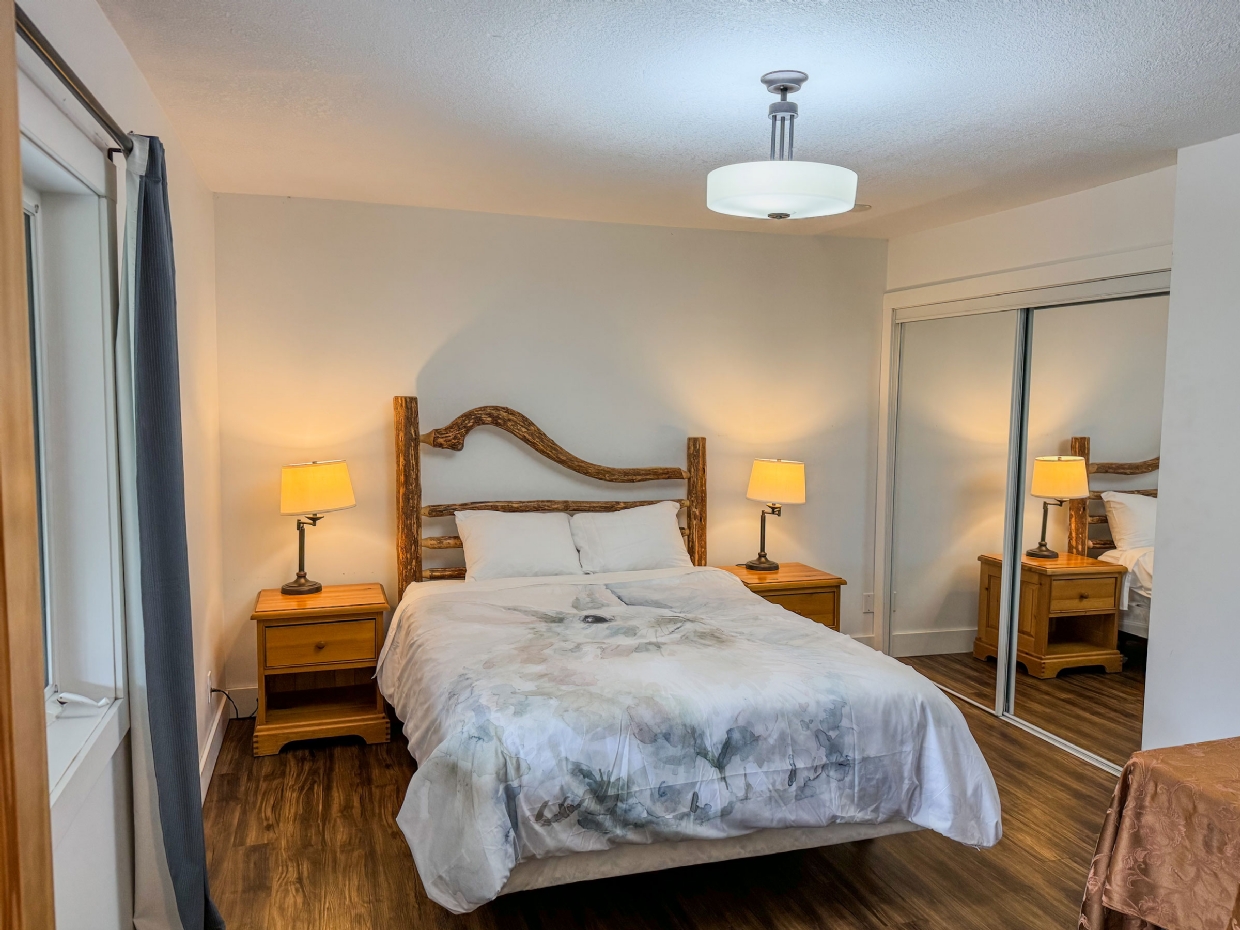 Ground floor bedroom | Elk View Lodge