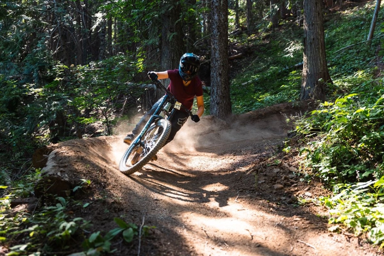 Womens Mountain Biking