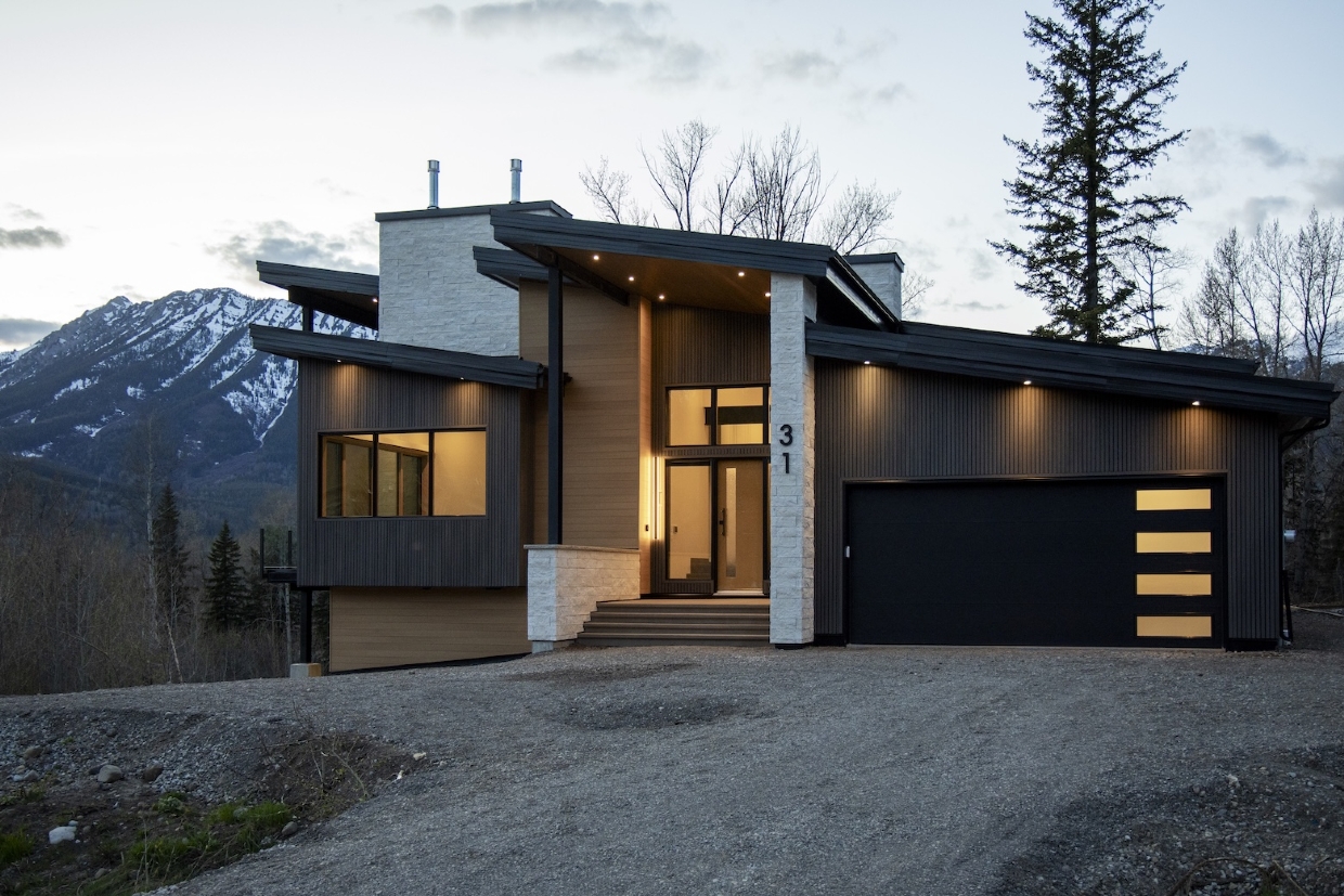 Munter Design & Build - The Ridgeline Exterior