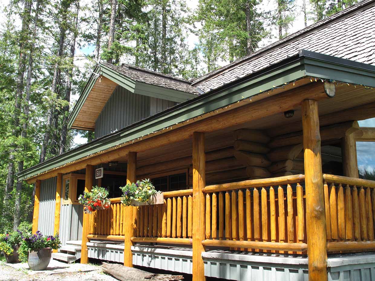 Snow Creek Cabins