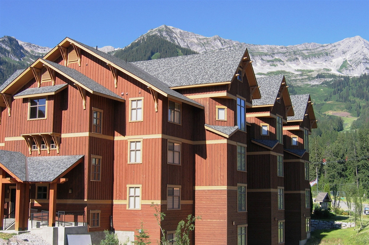Fernie Lodging Co. - Timberline Lodge