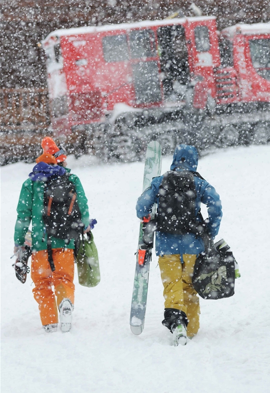 Heading out for another powder day at Island Lake Catskiing