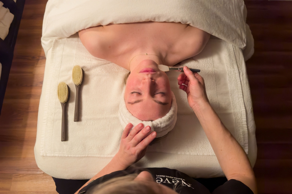 Nèvè Spa at Lizard Creek Lodge