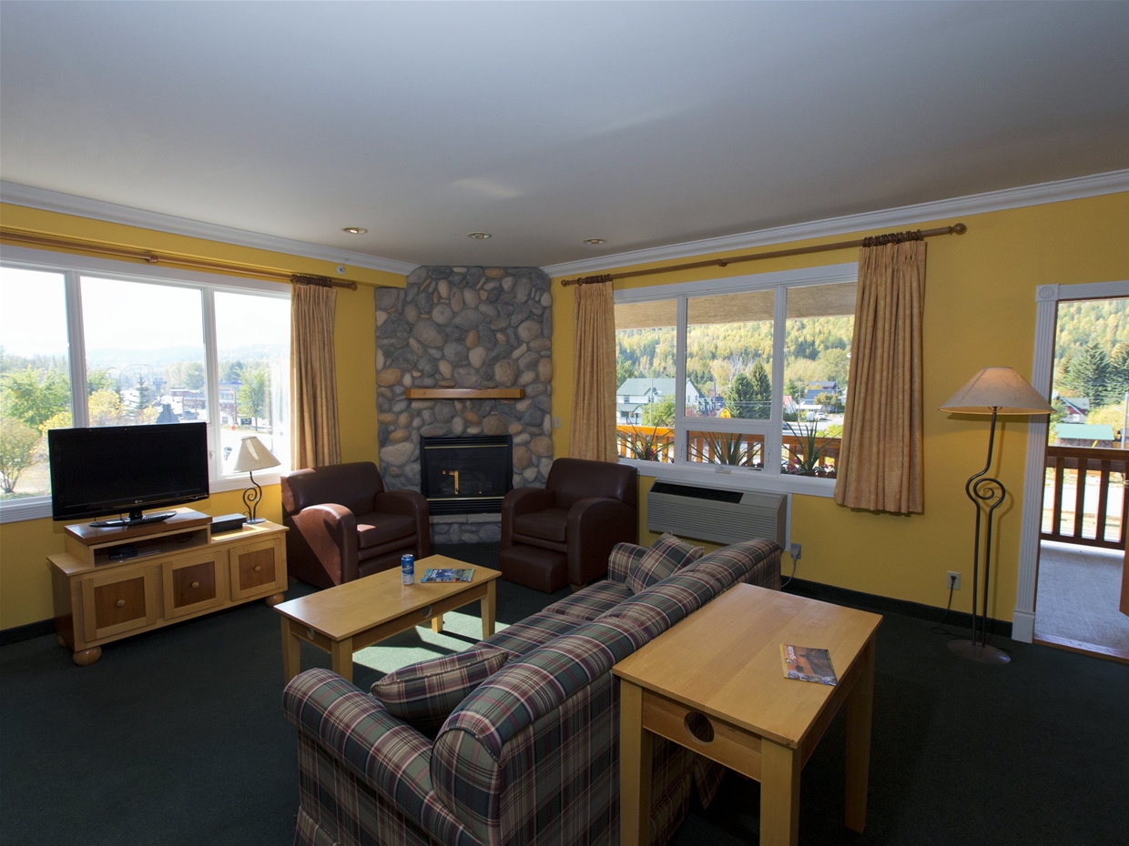 Luxury Studio Fernie