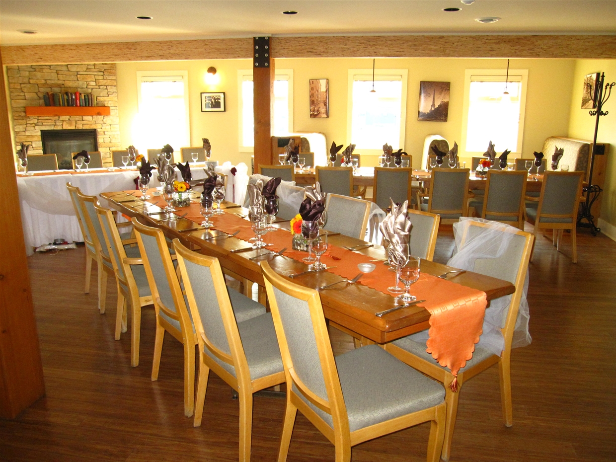 Red Tree Lodge Restaurant