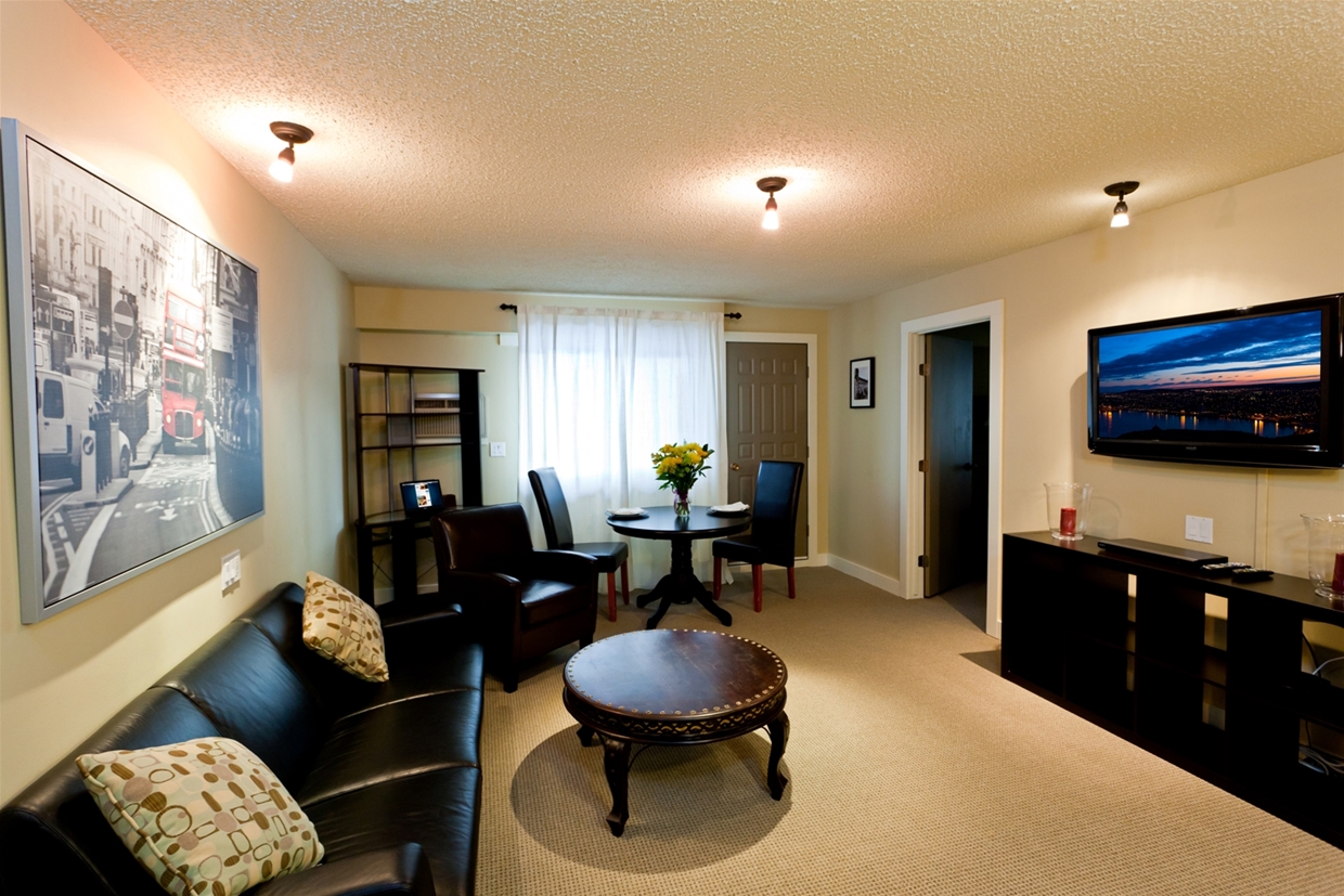 Mount Fernie Suite 