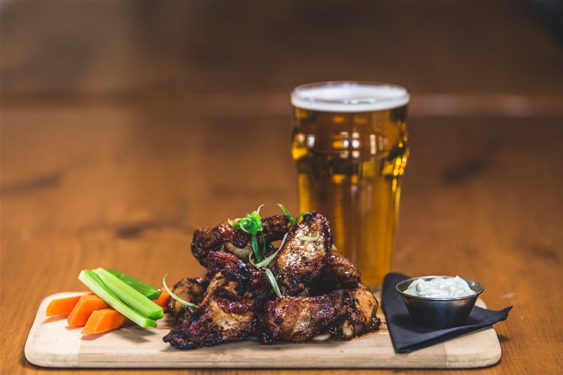 Hickory Smoked Chicken Wings