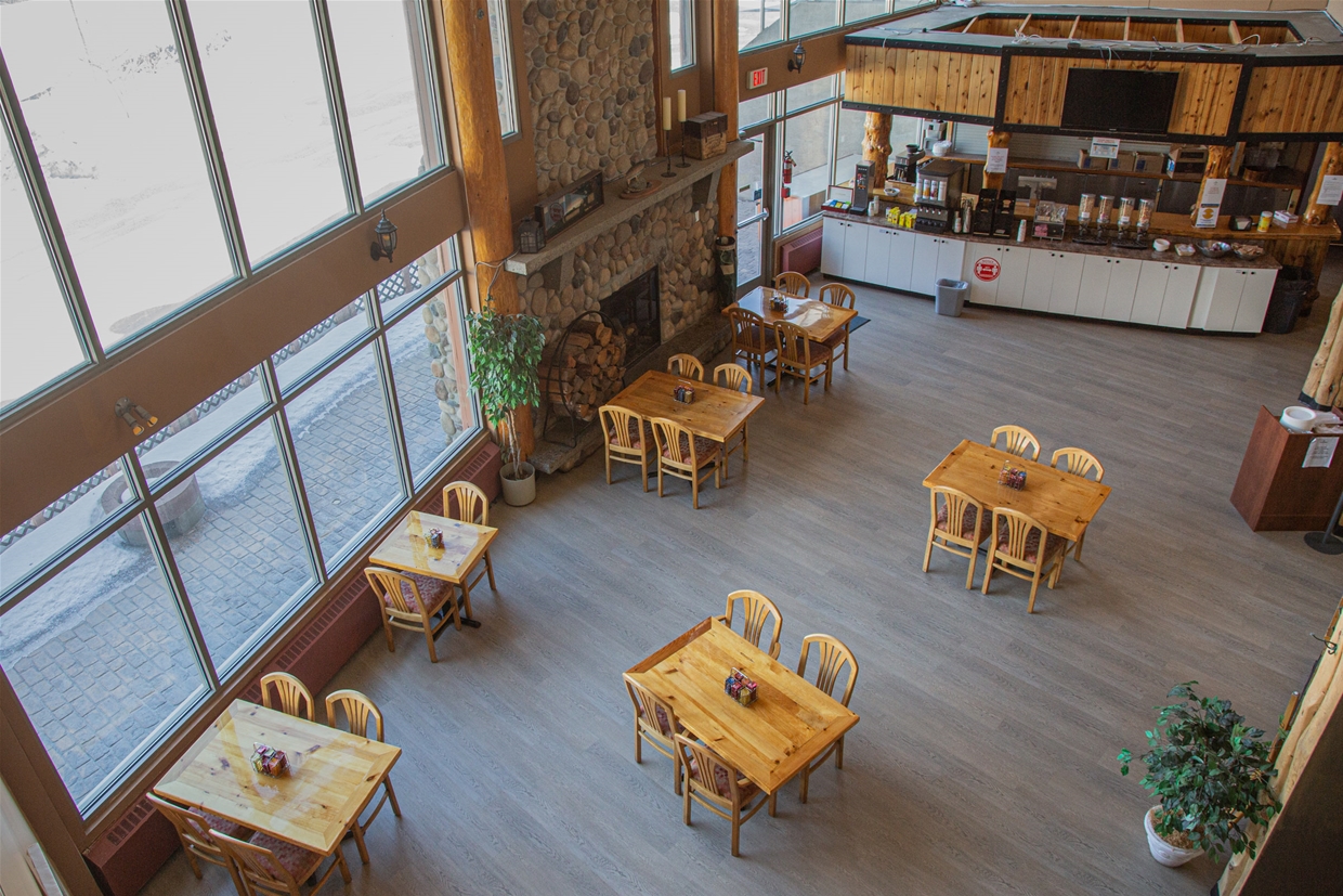 Breakfast area at Stanford Hotel