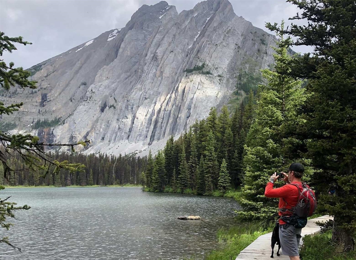 Elk Lakes Provincial Park